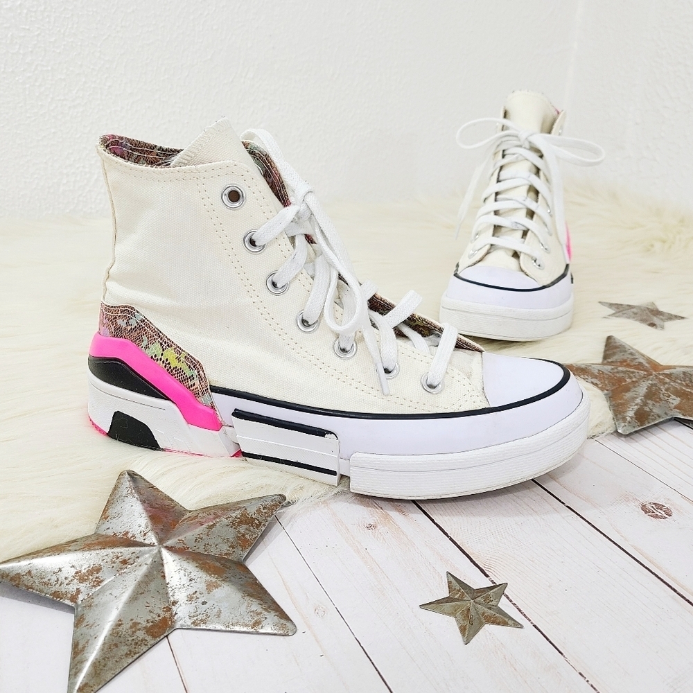 Converse CPX70 Hi top Sneakers Snakeskin Archive Print neon pink Womens size 6